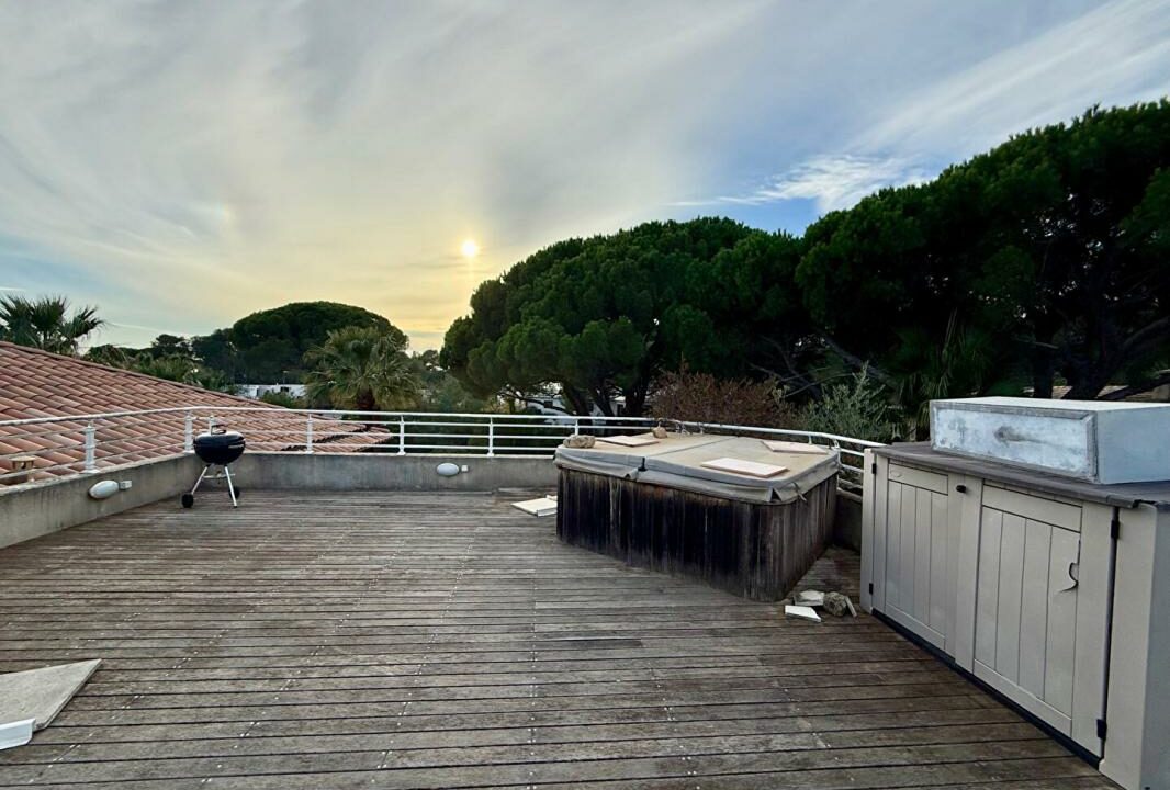 1532-12122025-050646-6