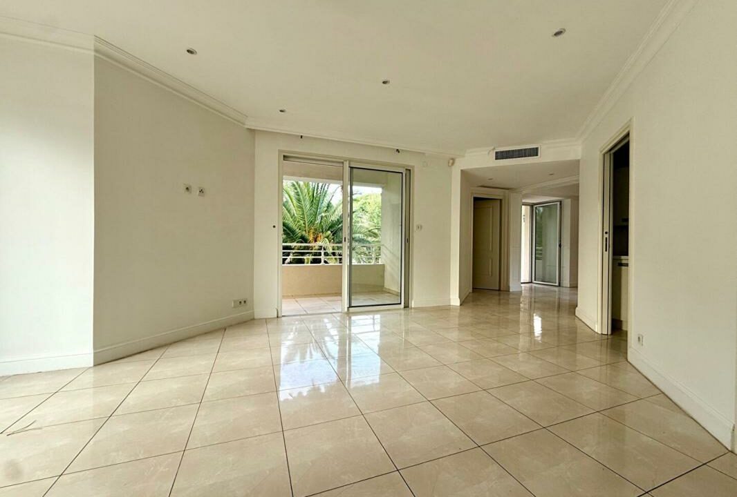 1532-12122025-050646-9