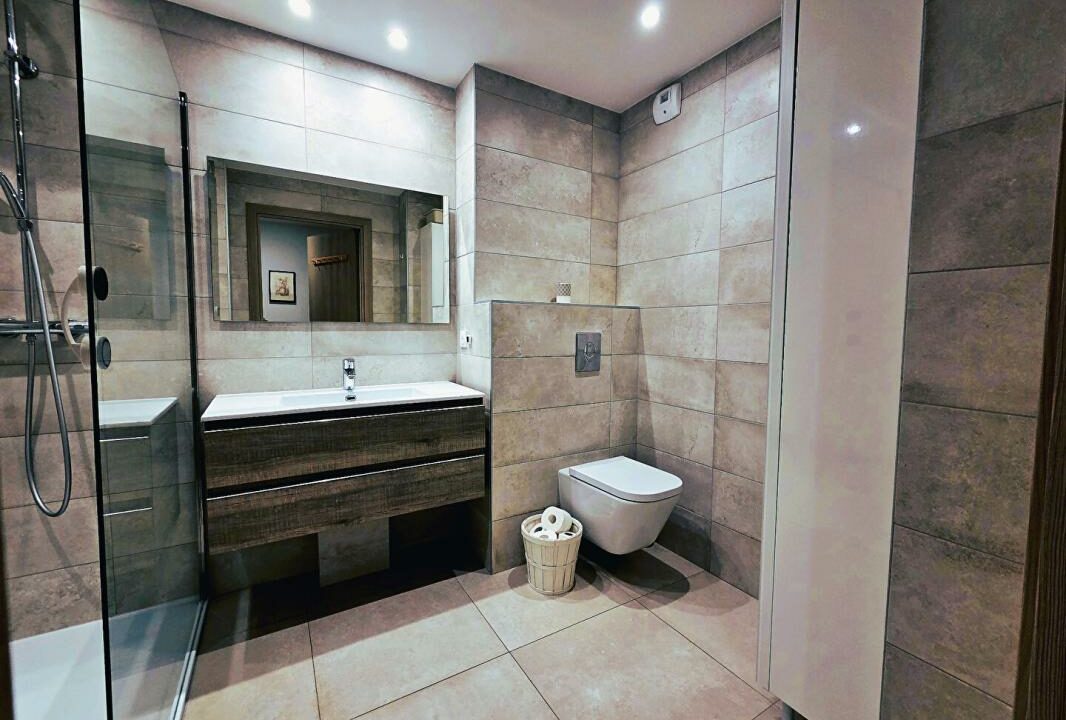 1549-04032026-042722-5