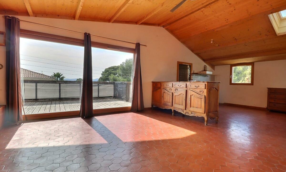 955-14032026-051006-1