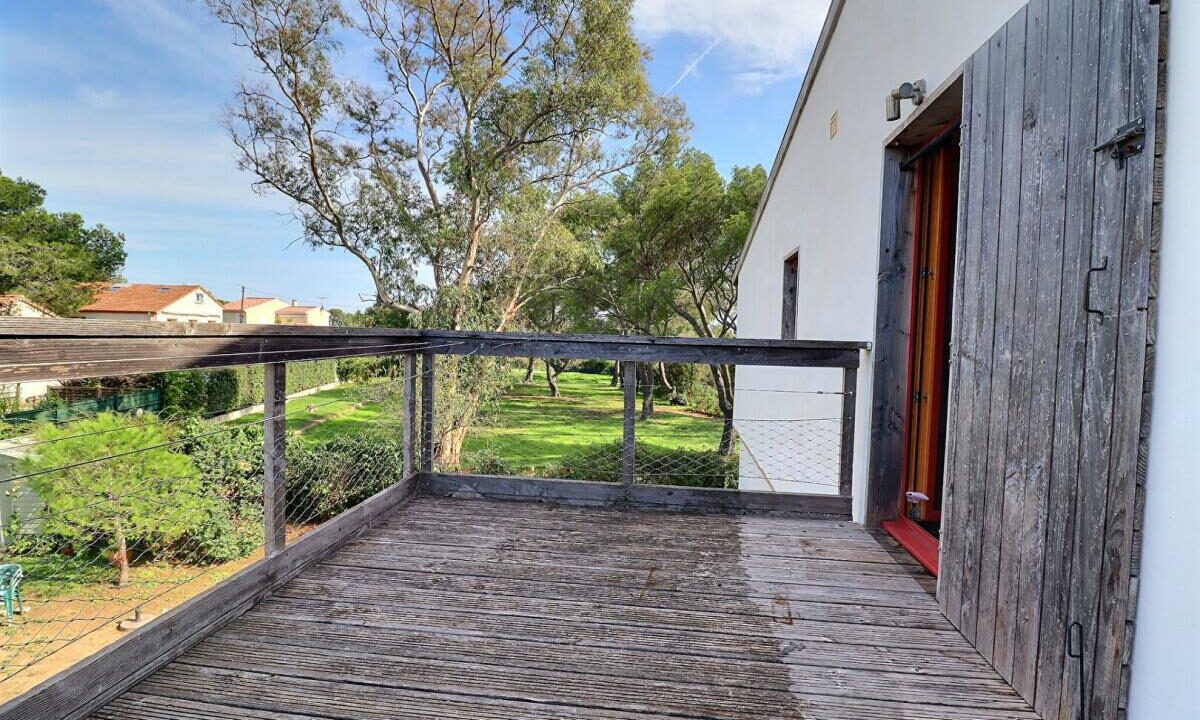 955-14032026-051006-12